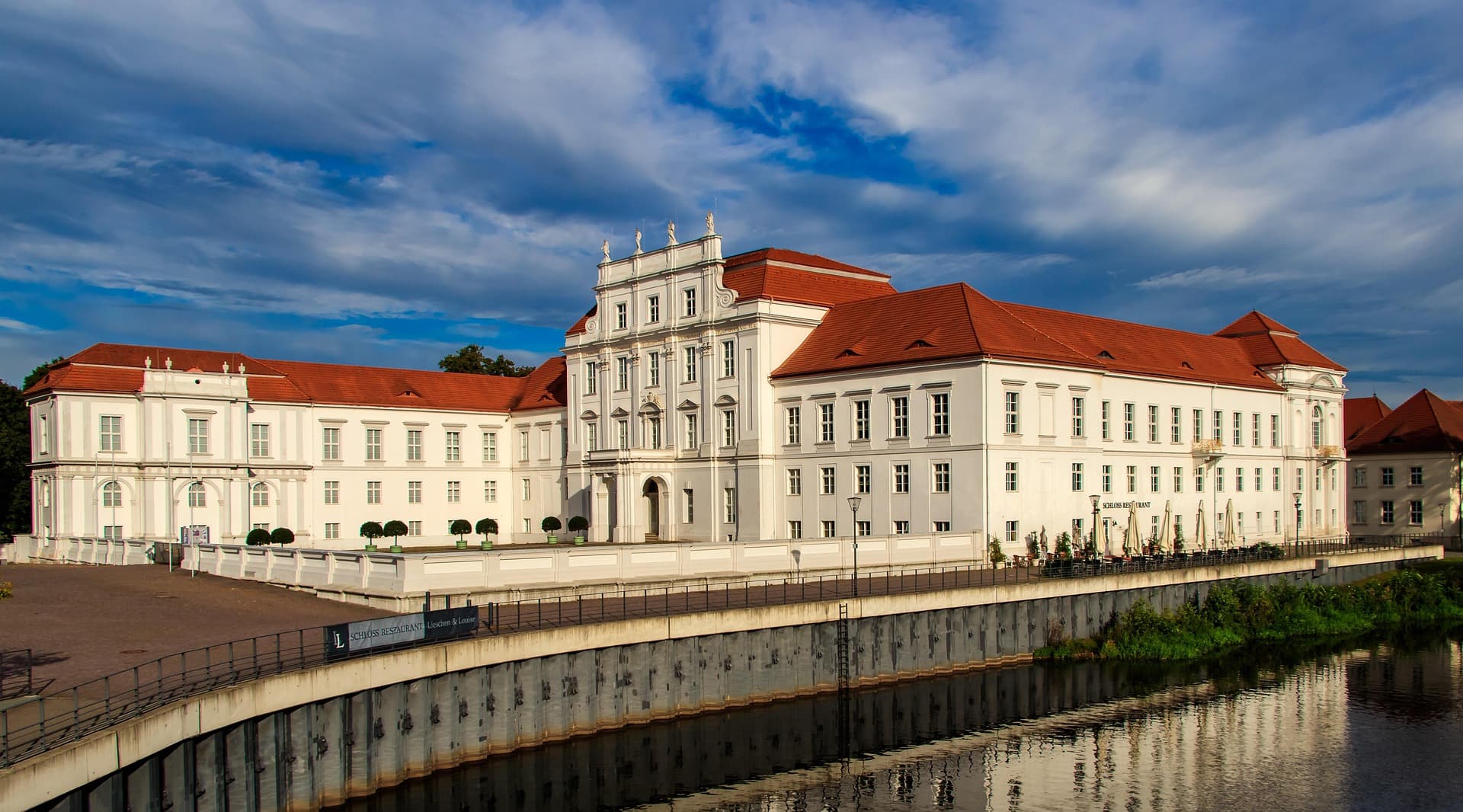 Schloss Oranienburg, Kreisstadt des Landkreises Oberhavel